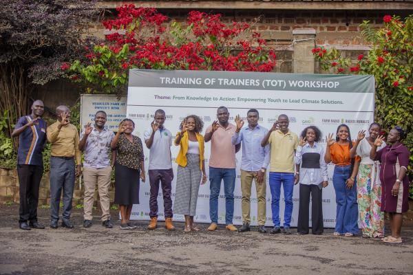 Call for Applications: Western Region Youth Climate Action Workshop